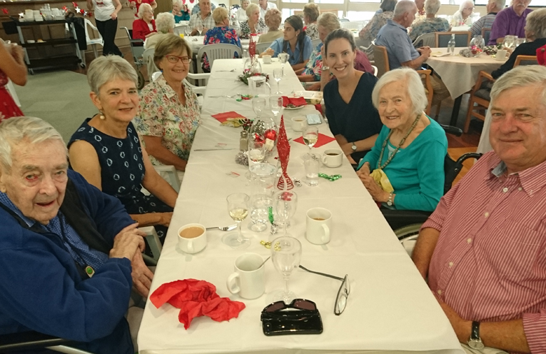 PETER SINCLAIR GARDENS: Christmas Lunch.