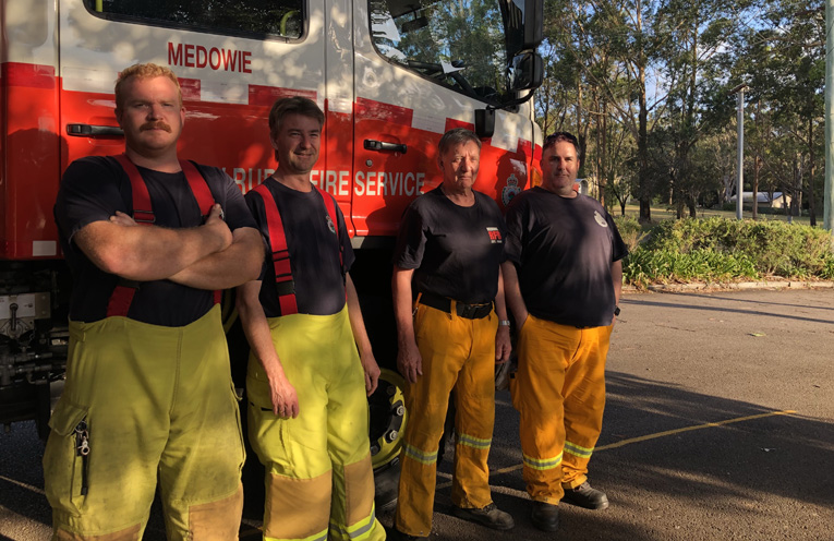 Harrison Wright, Andrew Collins, Ian harding and Gavin Smith swapping the crews over to head back out to the fire front that caused havoc for over a week from Tomago to Medowie. 