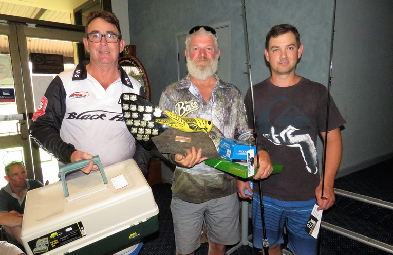 Men’s Biggest Bass: Wayne Robertson, winner Grant Bidgood and runner-up Aaron Gilfillan. 