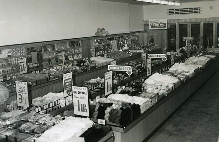 Woolworths celebrates 70 years in Coffs Harbour and the thousands of ...